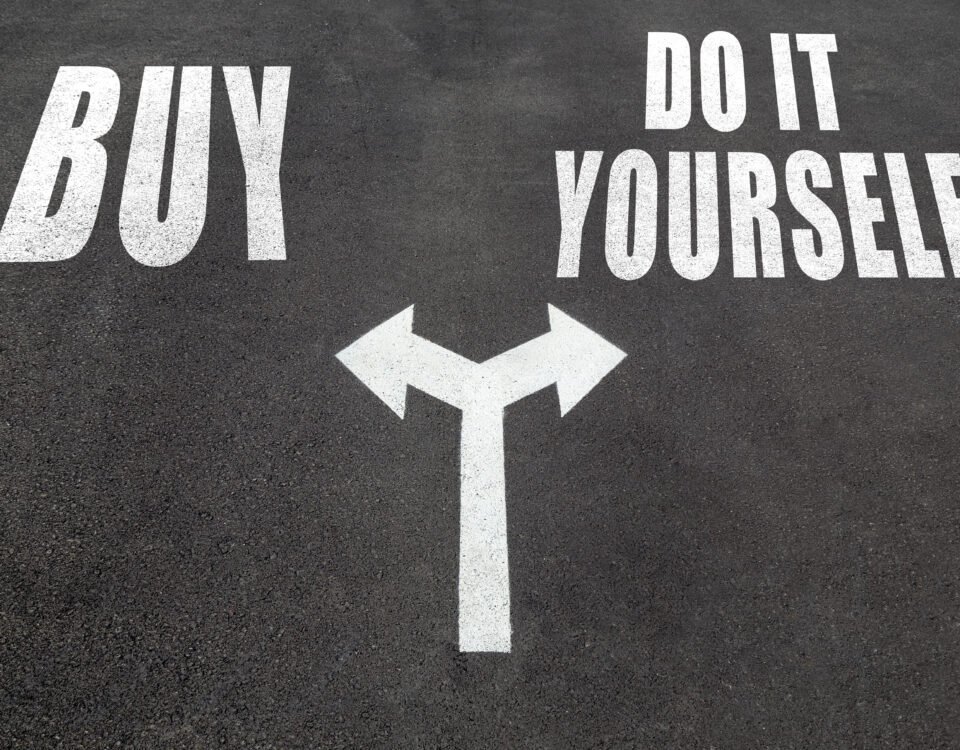 Buying an Existing Business vs Starting a New Business in Sri Lanka